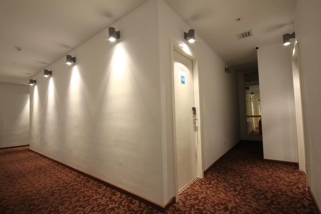 Hotel Sandy
